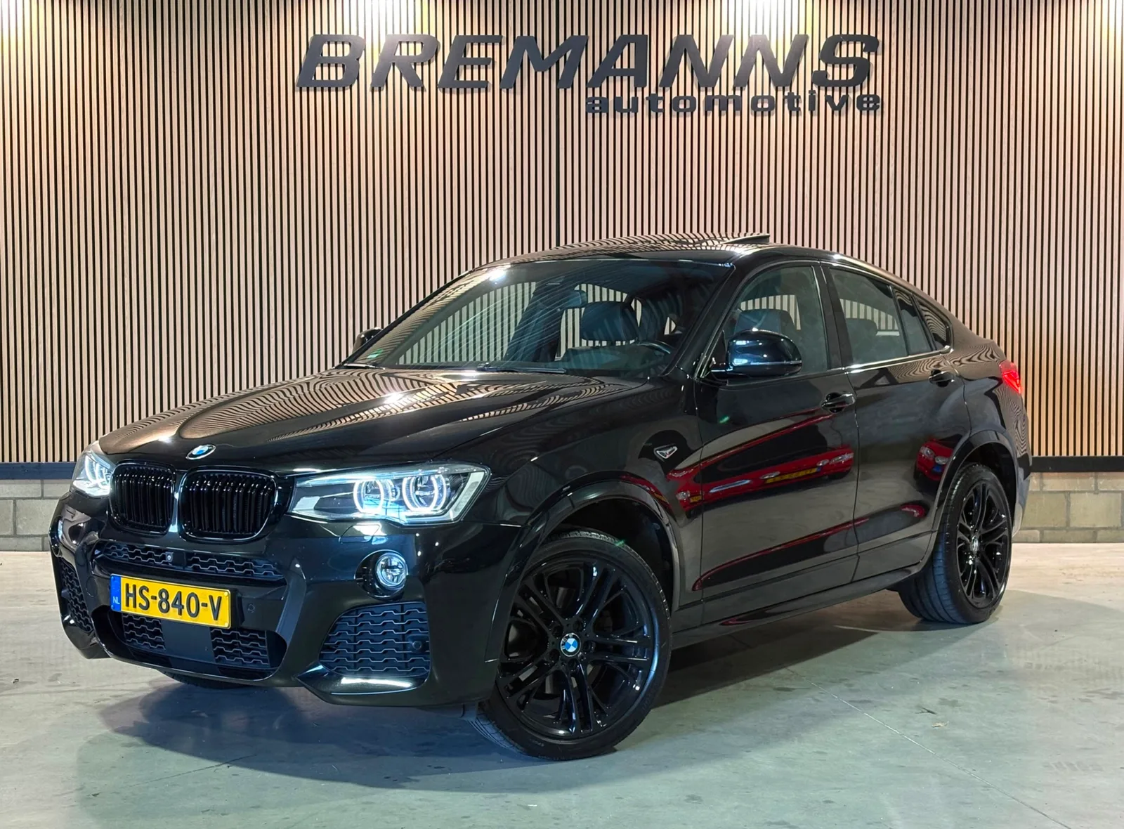 BMW X4 (2016) — foto 1