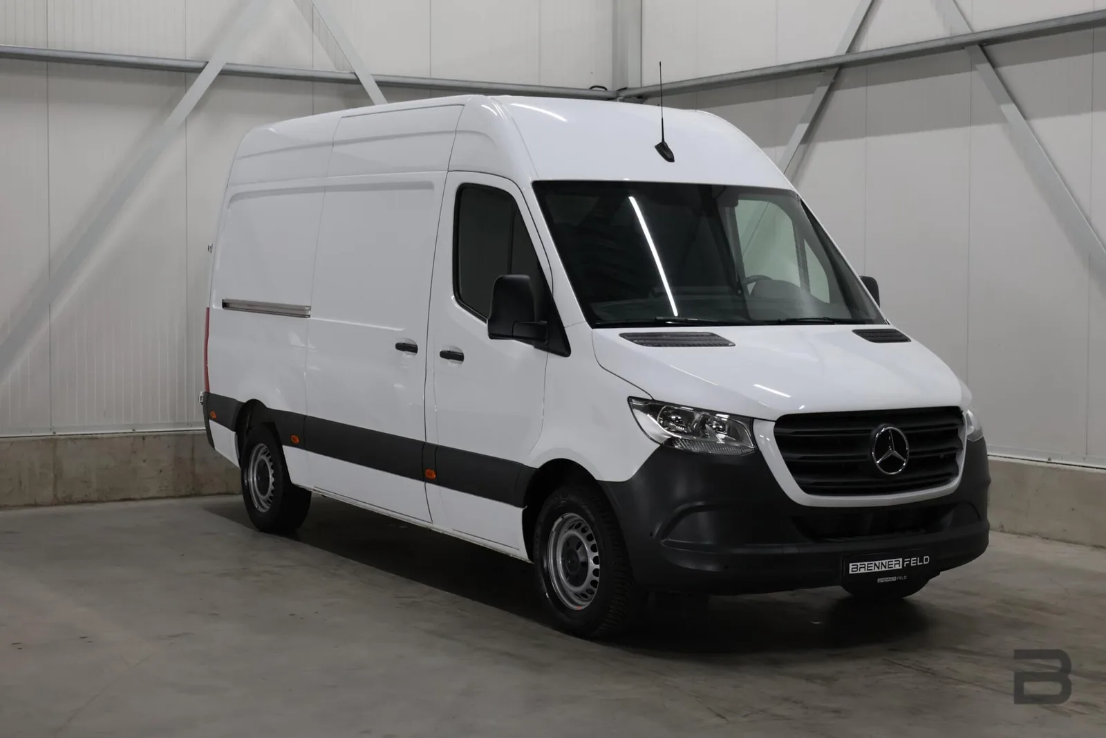 Mercedes-Benz Sprinter (2023) — foto 1