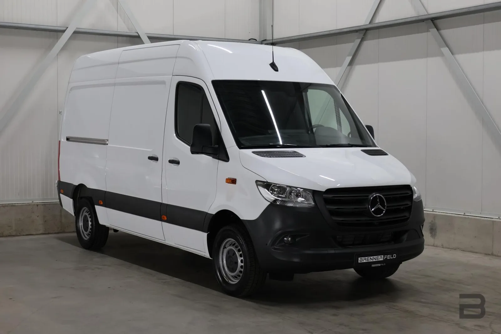Mercedes-Benz Sprinter (2022) — foto 1
