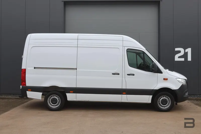 Mercedes-Benz Sprinter (2024)