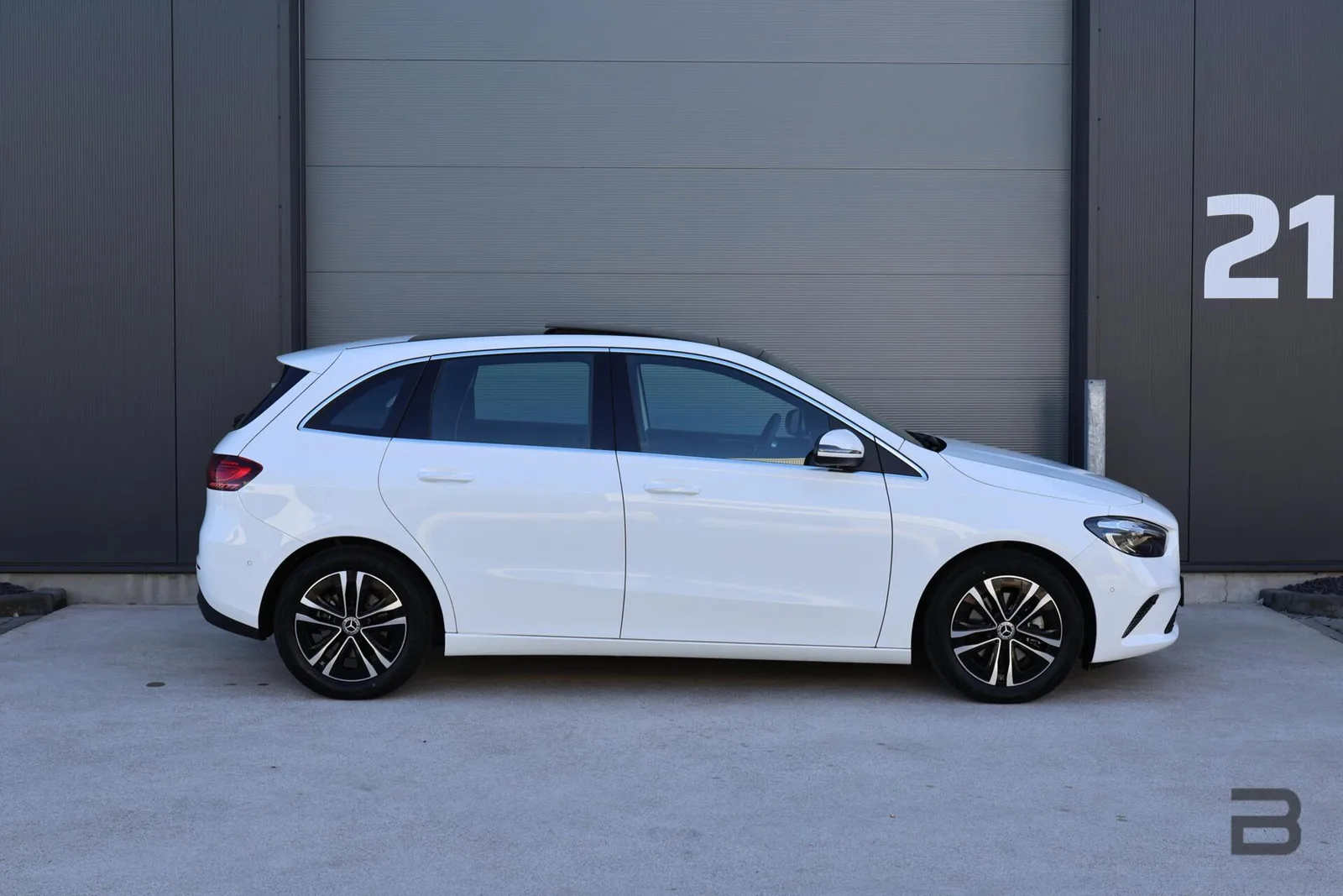 Mercedes-Benz B-Klasse (2024) — foto 1