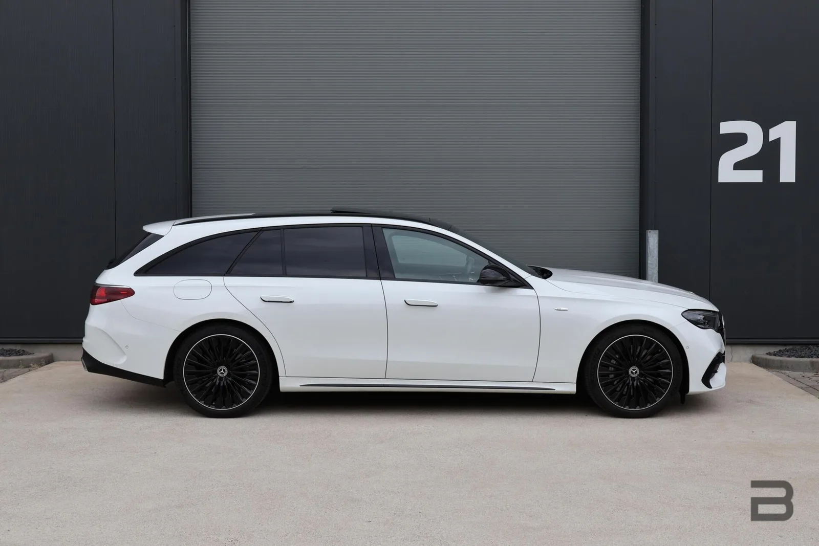 Mercedes-Benz E-Klasse (2025) — foto 1