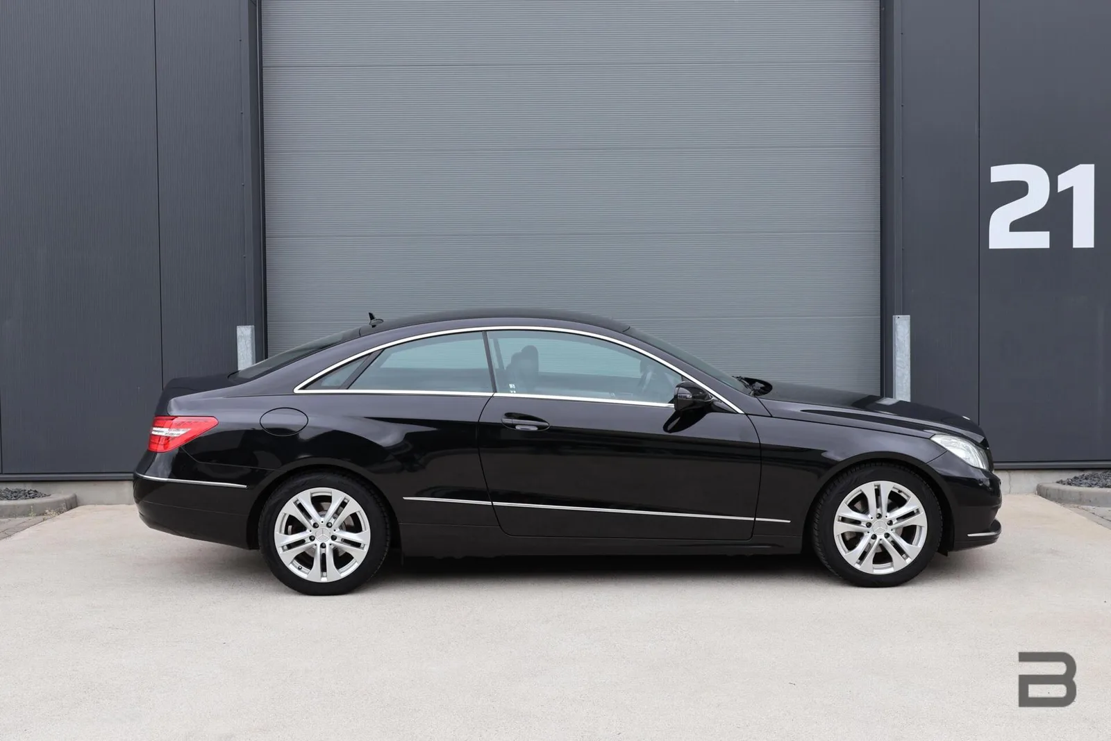 Mercedes-Benz E-Klasse (2009) — foto 1