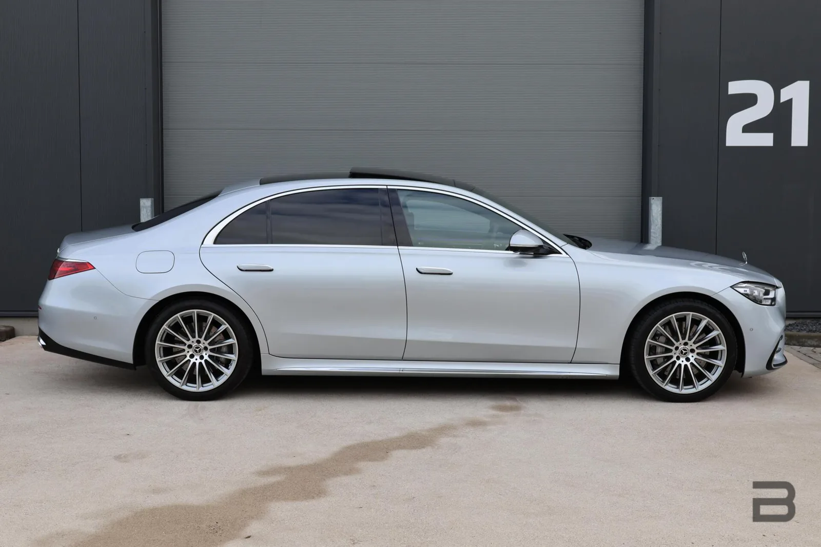 Mercedes-Benz S-Klasse (2023) — foto 1