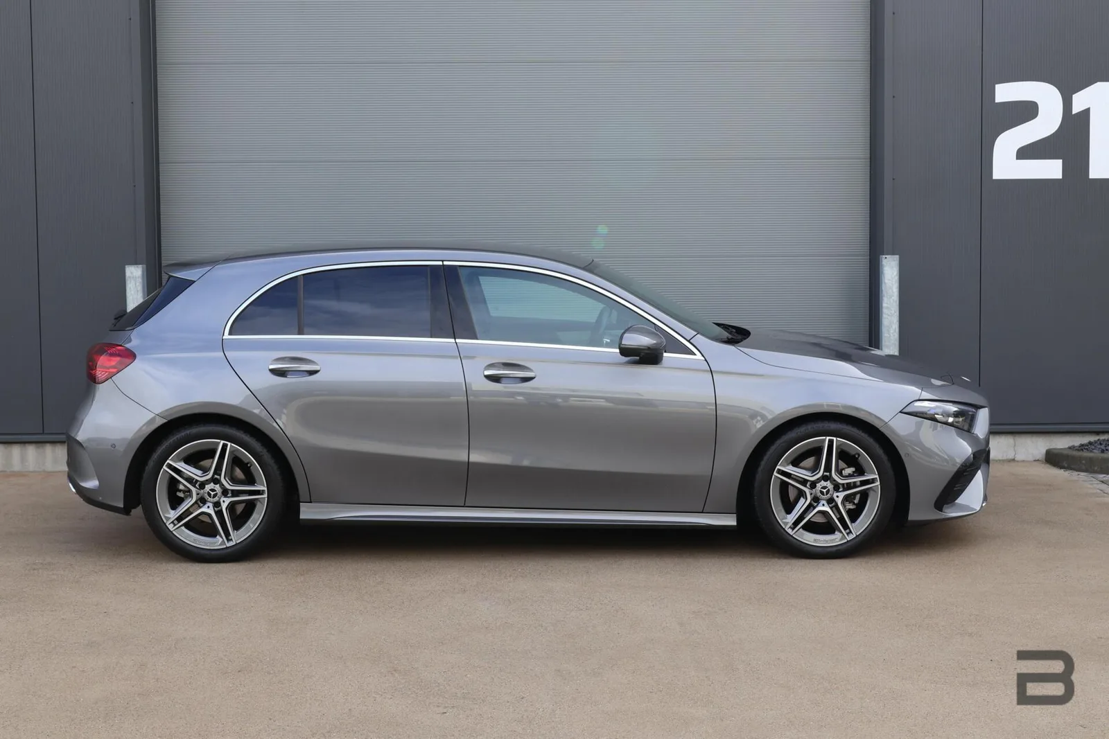 Mercedes-Benz A-Klasse (2025) — foto 1