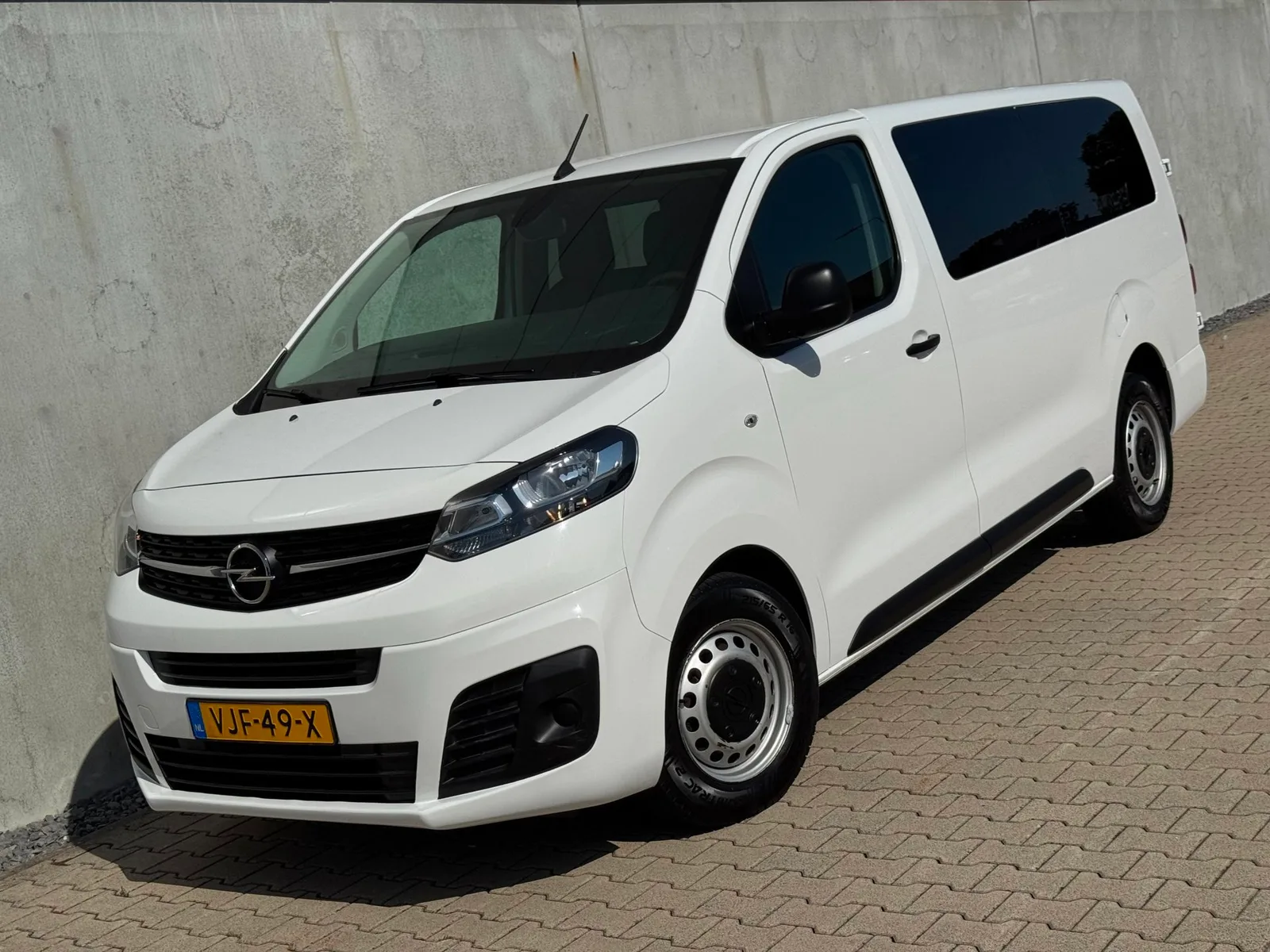 Opel Vivaro (2021) — foto 1