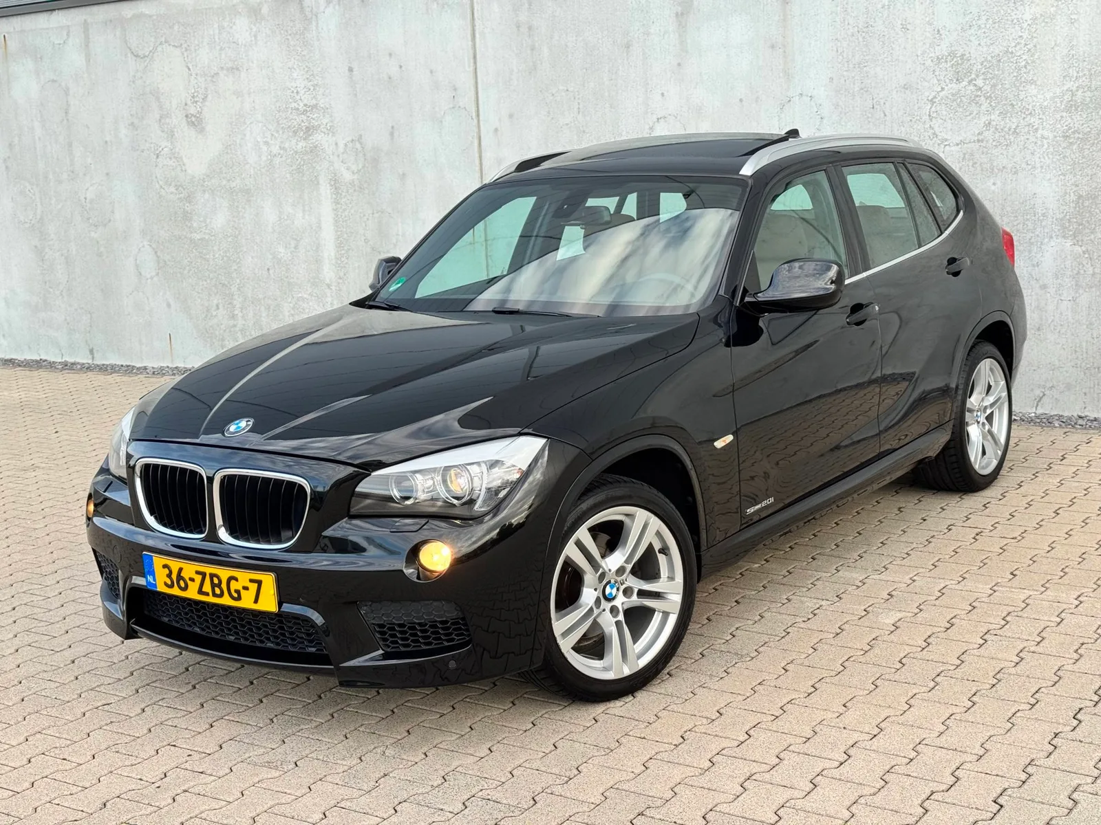 BMW X1 (2012) — foto 1