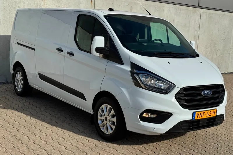 Ford Transit Custom (2022)