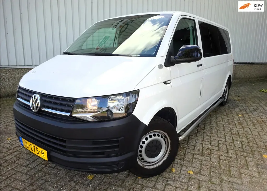 Volkswagen Transporter (2018) — foto 1