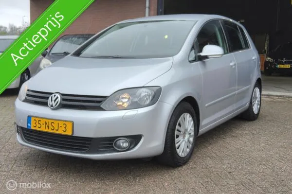 Volkswagen Golf (2011) — foto 1