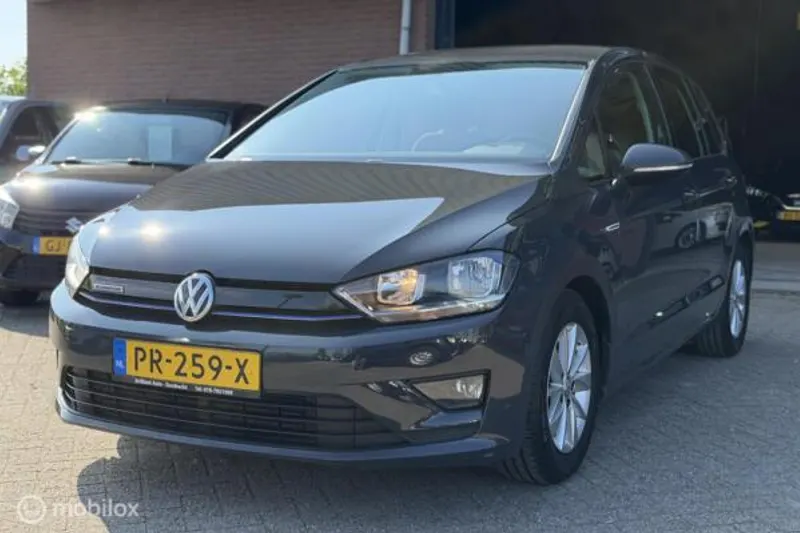 Volkswagen Golf Sportsvan (2017)