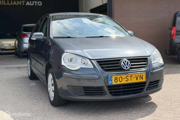 Volkswagen Polo (2006) — foto 1