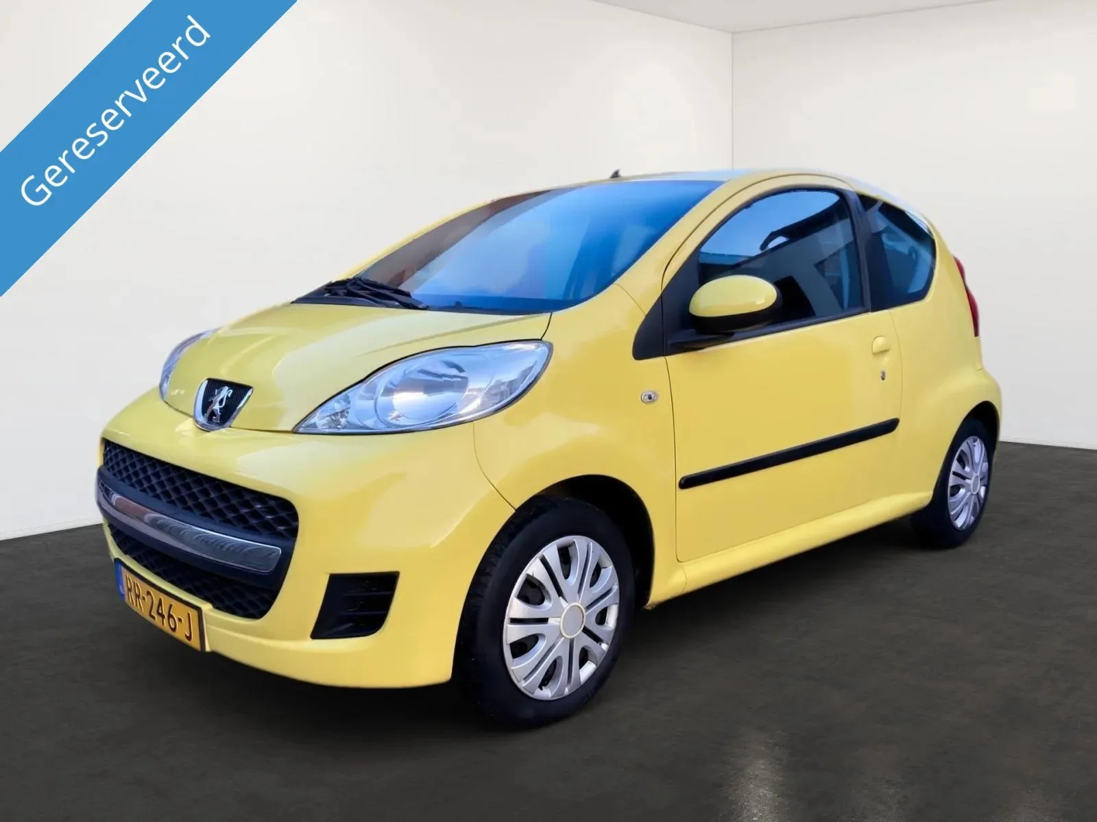 Peugeot 107 (2010) — foto 1
