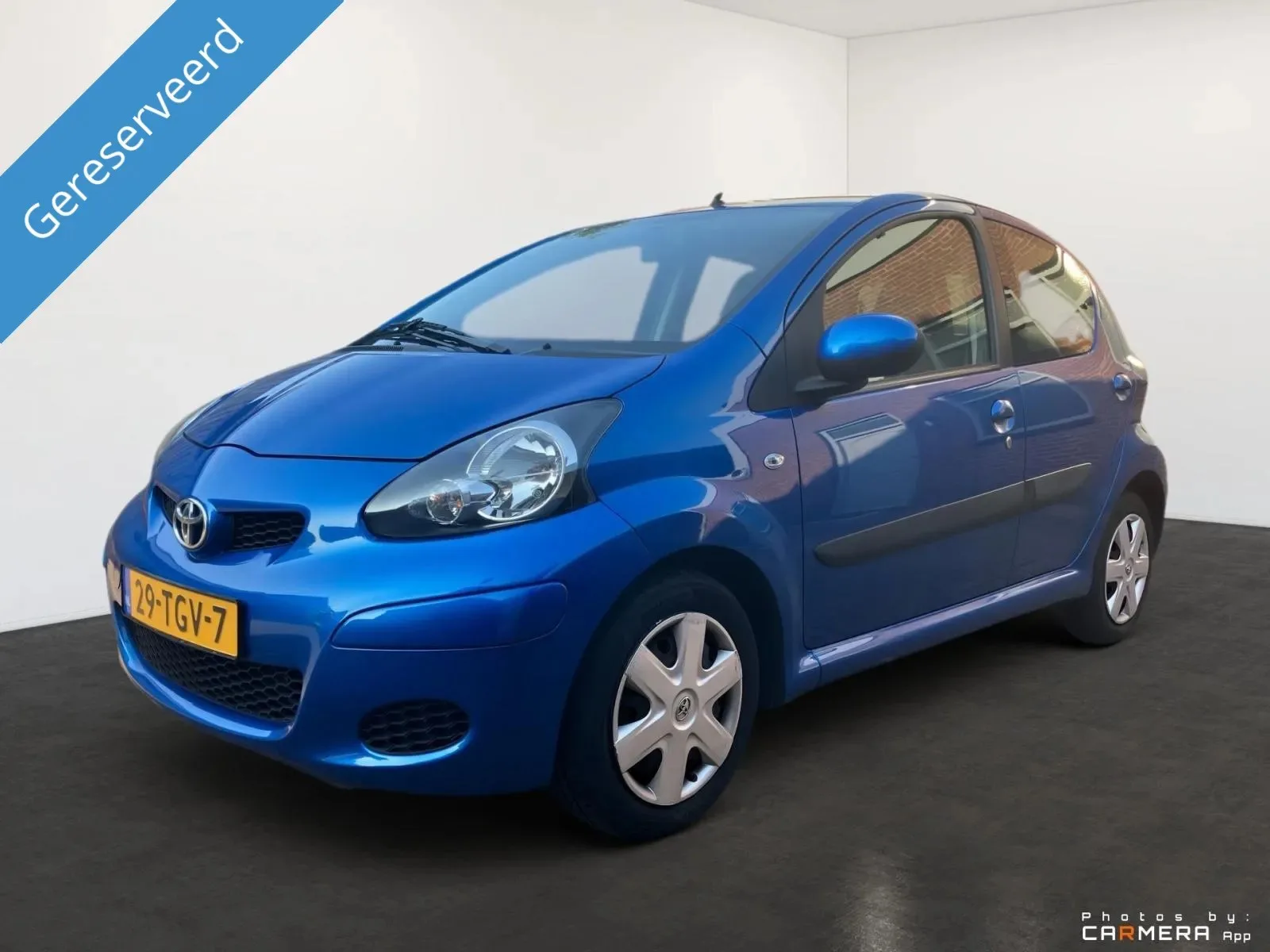 Toyota Aygo (2011) — foto 1
