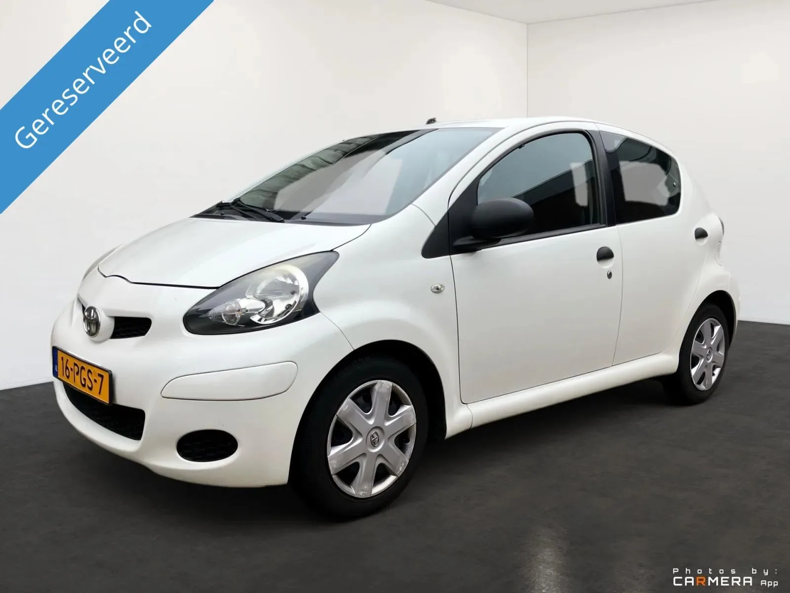 Toyota Aygo (2011) — foto 1