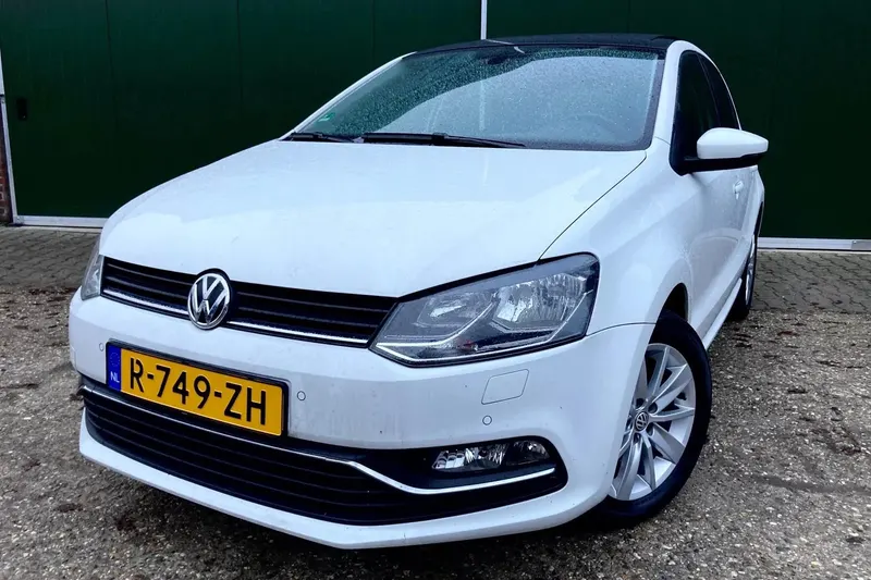 Volkswagen Polo (2014)
