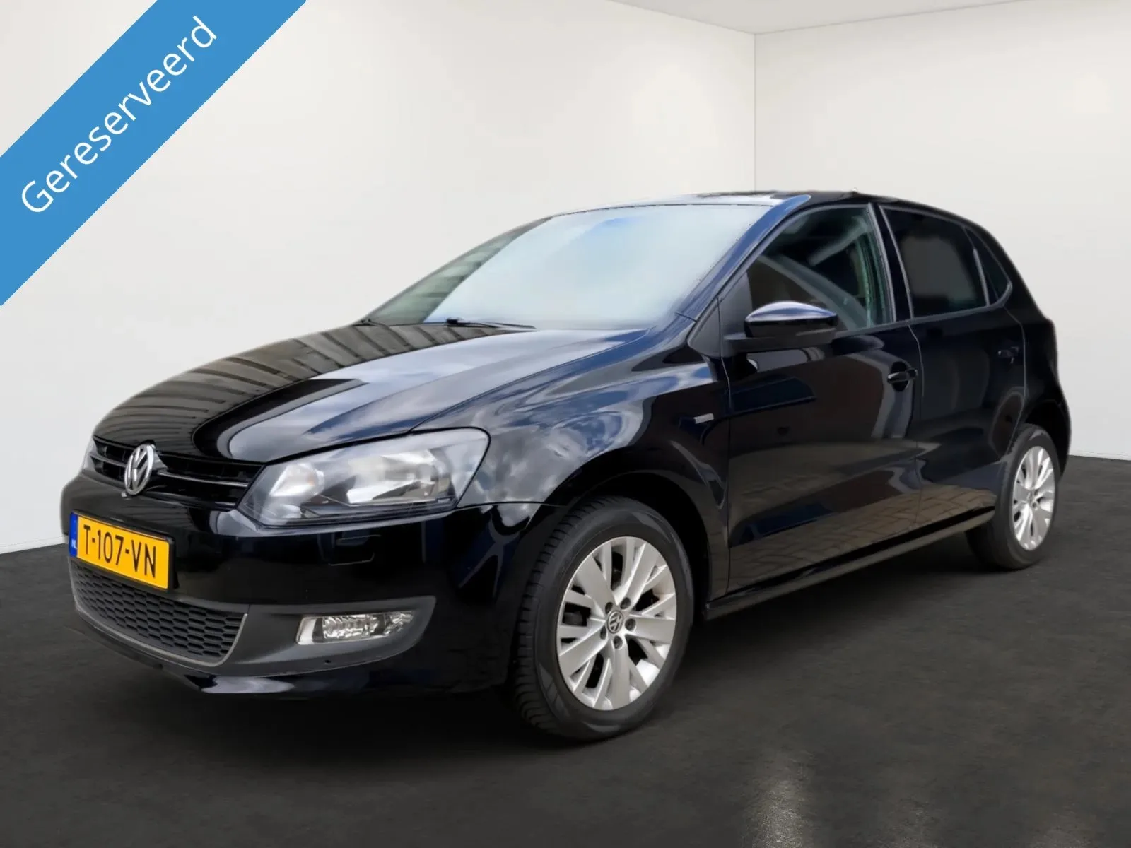 Volkswagen Polo (2013) — foto 1