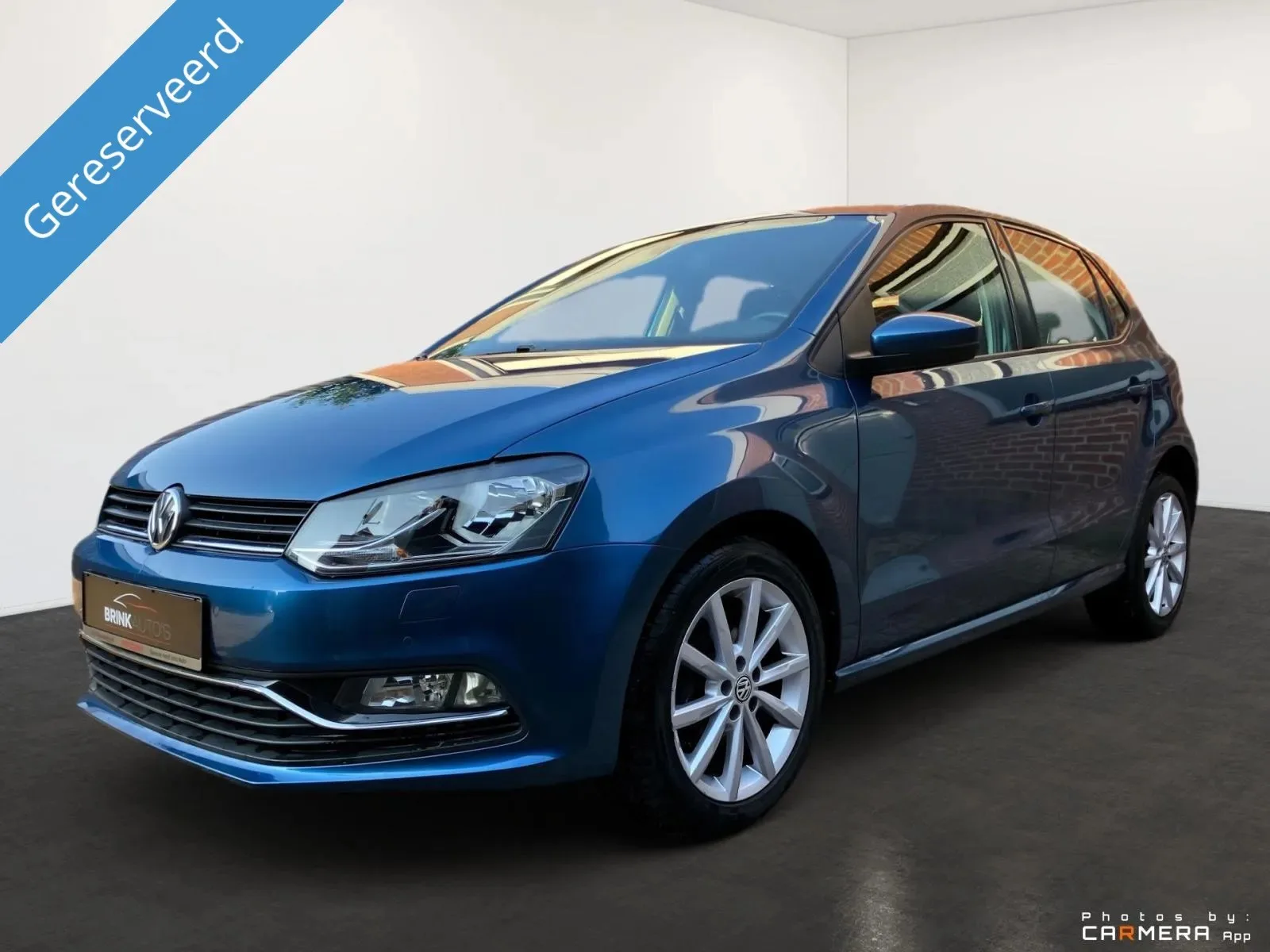 Volkswagen Polo (2015) — foto 1