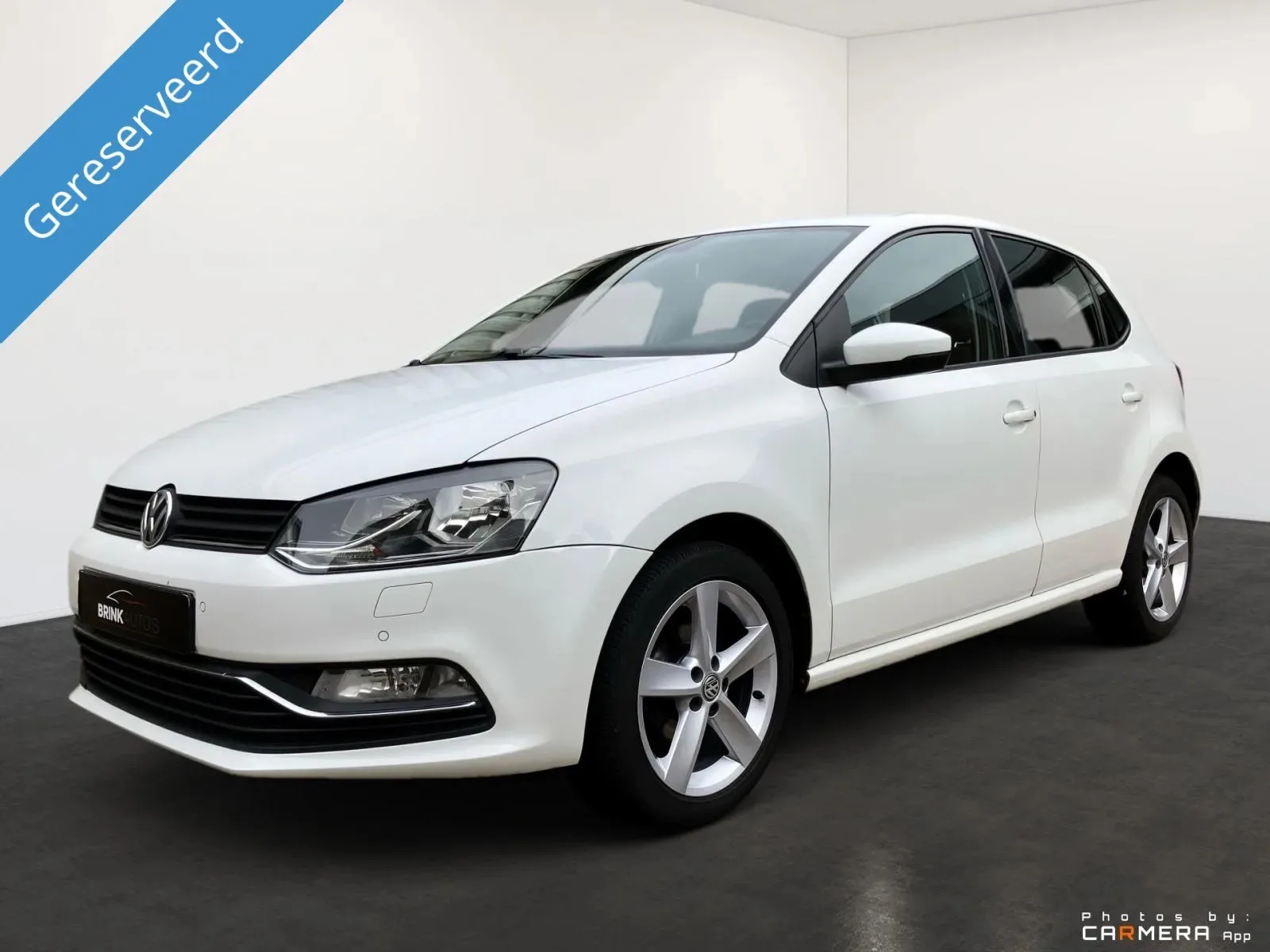 Volkswagen Polo (2015) — foto 1