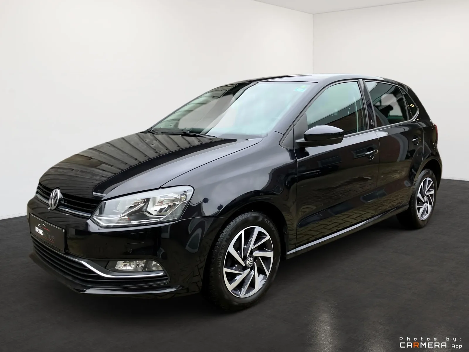Volkswagen Polo (2017) — foto 1