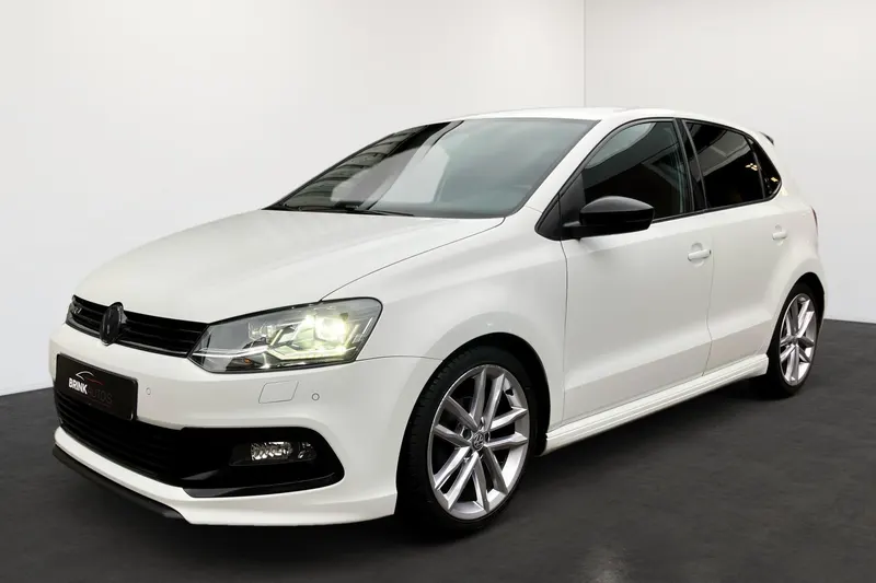 Volkswagen Polo (2015)