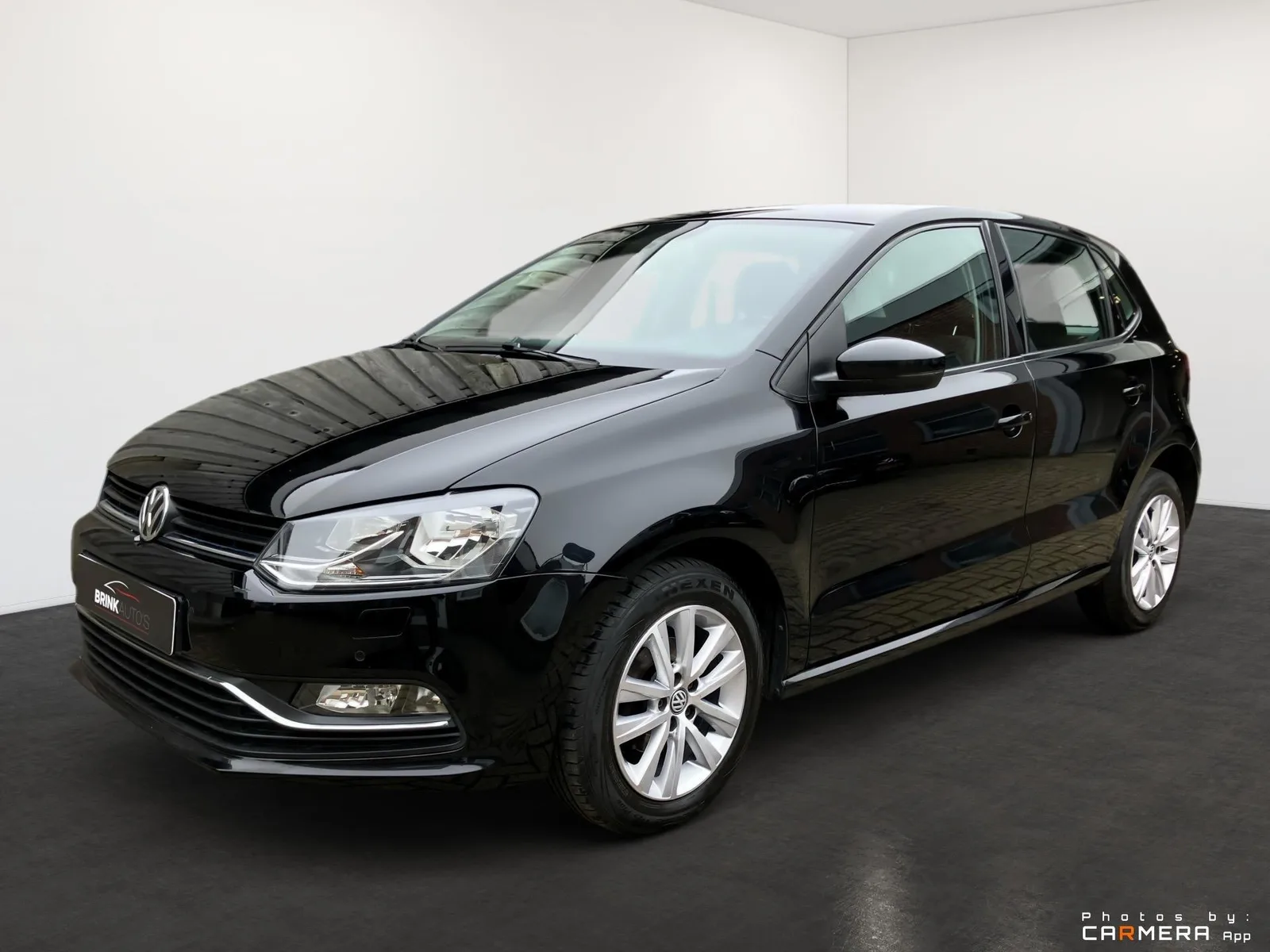 Volkswagen Polo (2016) — foto 1