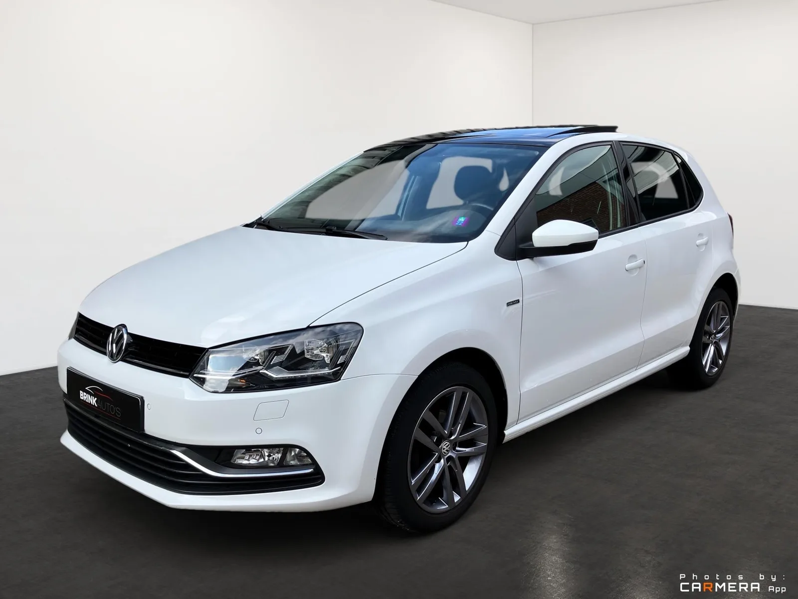 Volkswagen Polo (2016) — foto 1