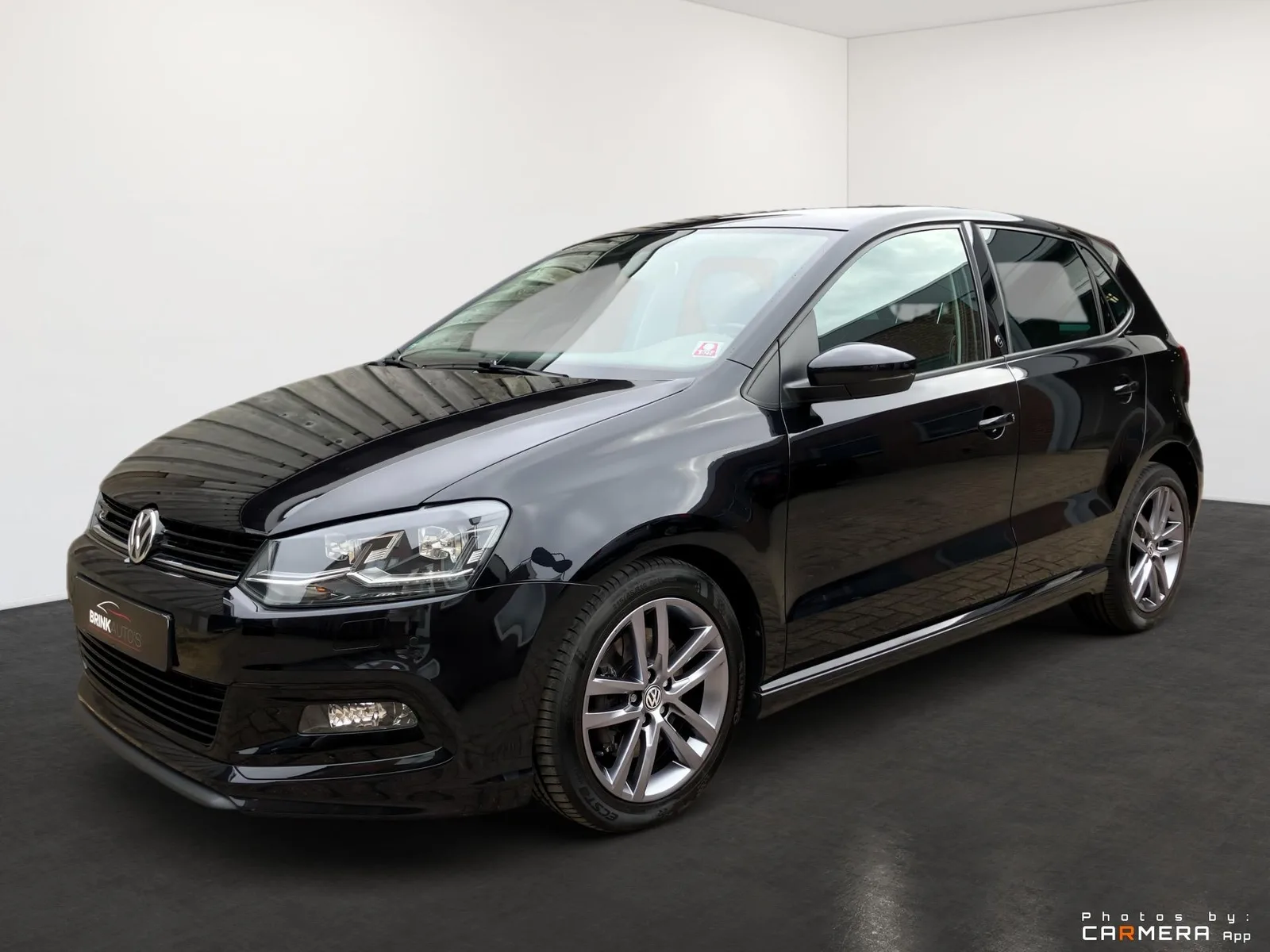 Volkswagen Polo (2017) — foto 1