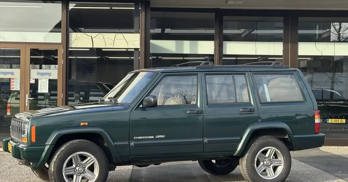 Jeep Cherokee (2000) — foto 1