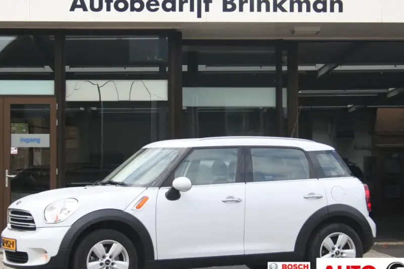 MINI Countryman (2016)