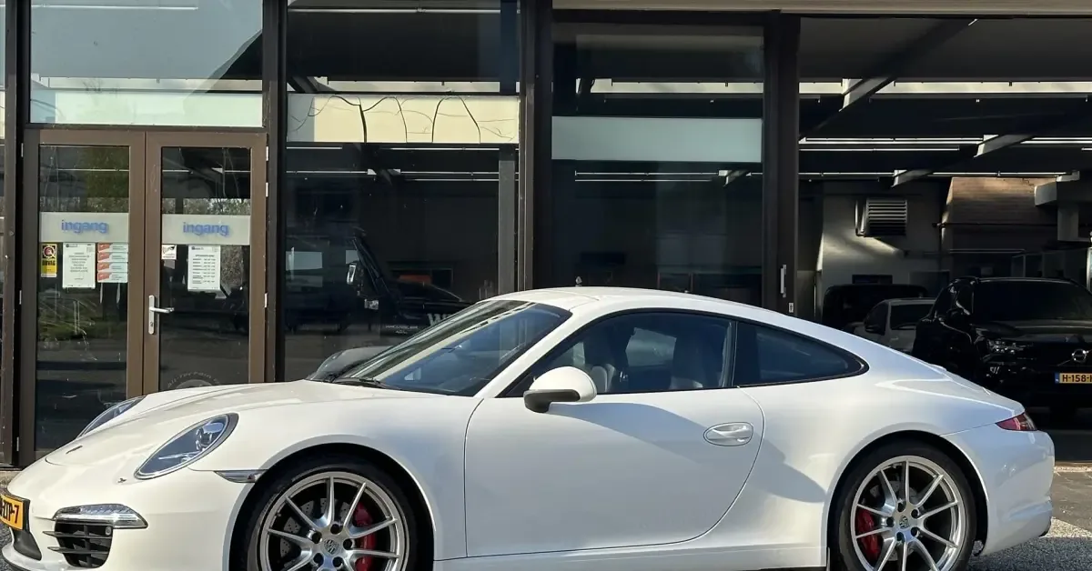 Porsche 911 (2012) — foto 1