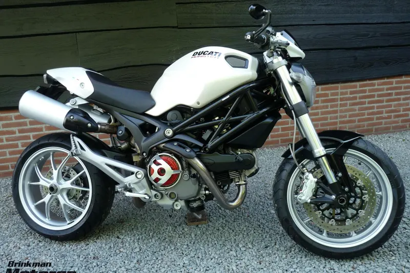 Ducati Monster 1100 (2009)
