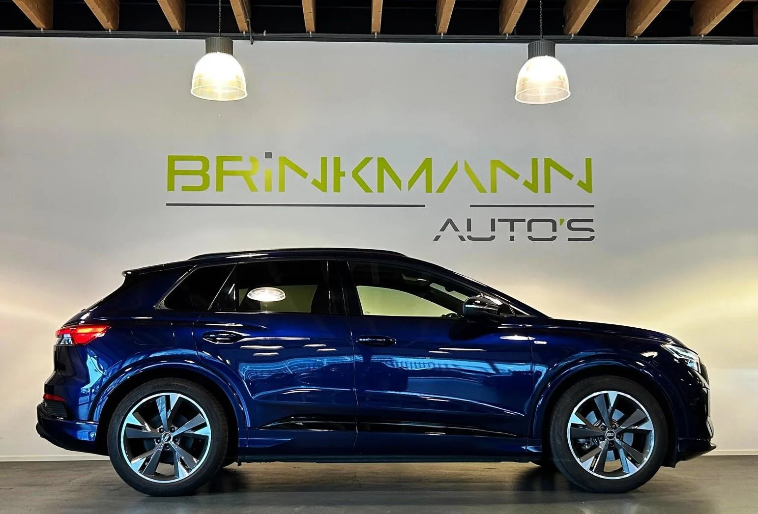 Audi Q4 e-tron (2021) — foto 1