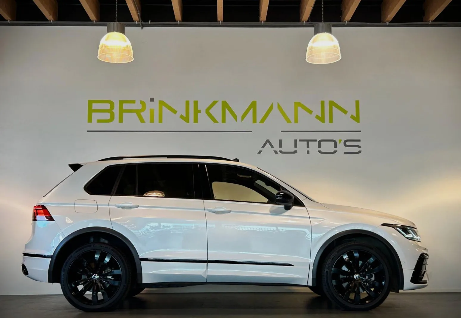 Volkswagen Tiguan (2021) — foto 1