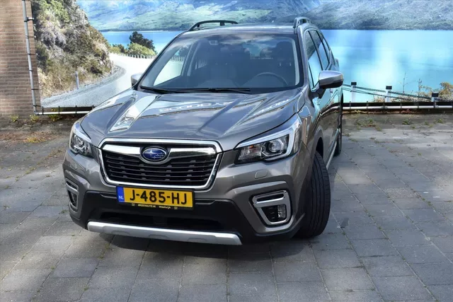 Subaru Forester (2020) — foto 1