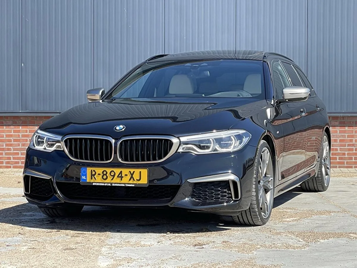 BMW 5-Serie (2017) — foto 1