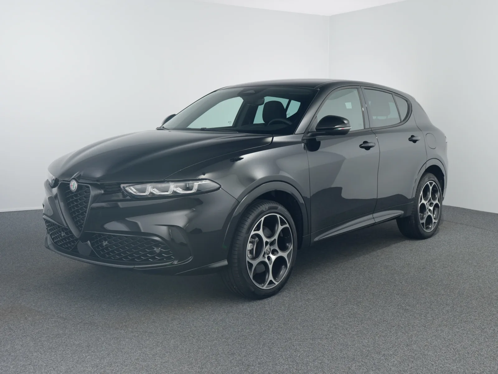 Alfa Romeo Tonale (2026) — foto 1