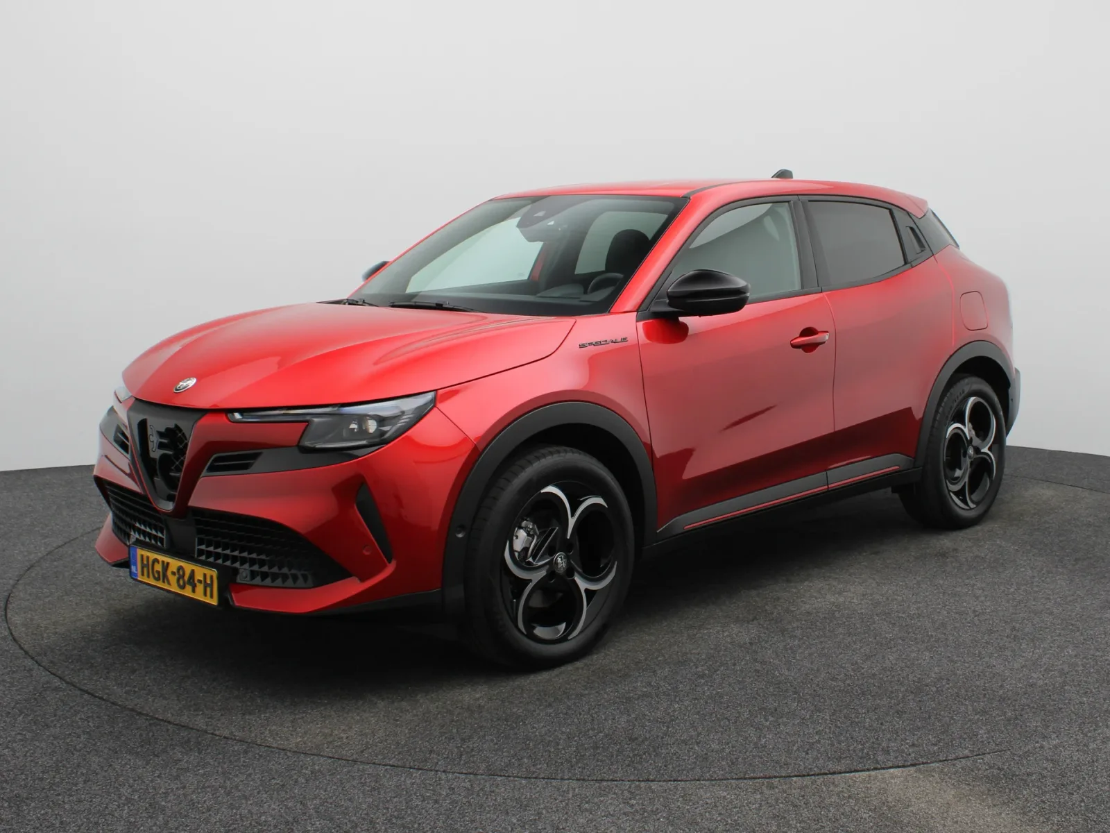 Alfa Romeo Junior (2025) — foto 1