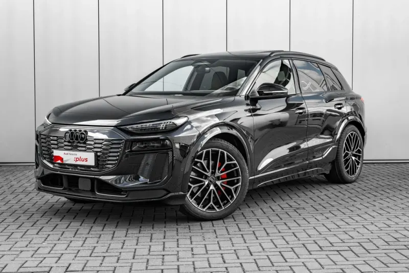 Audi Q6 e-tron (2025)