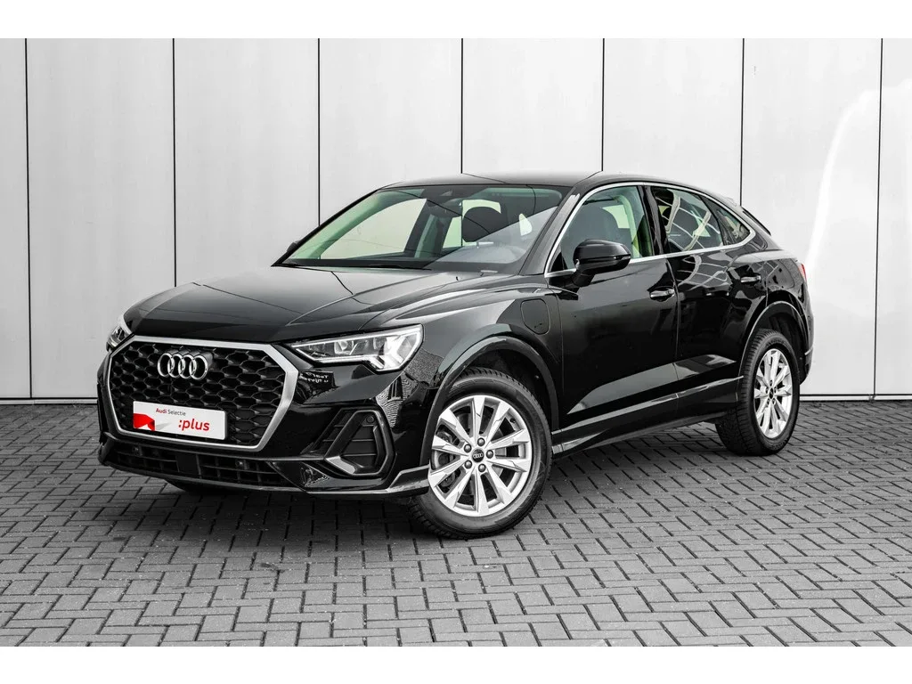 Audi Q3 (2022) — foto 1