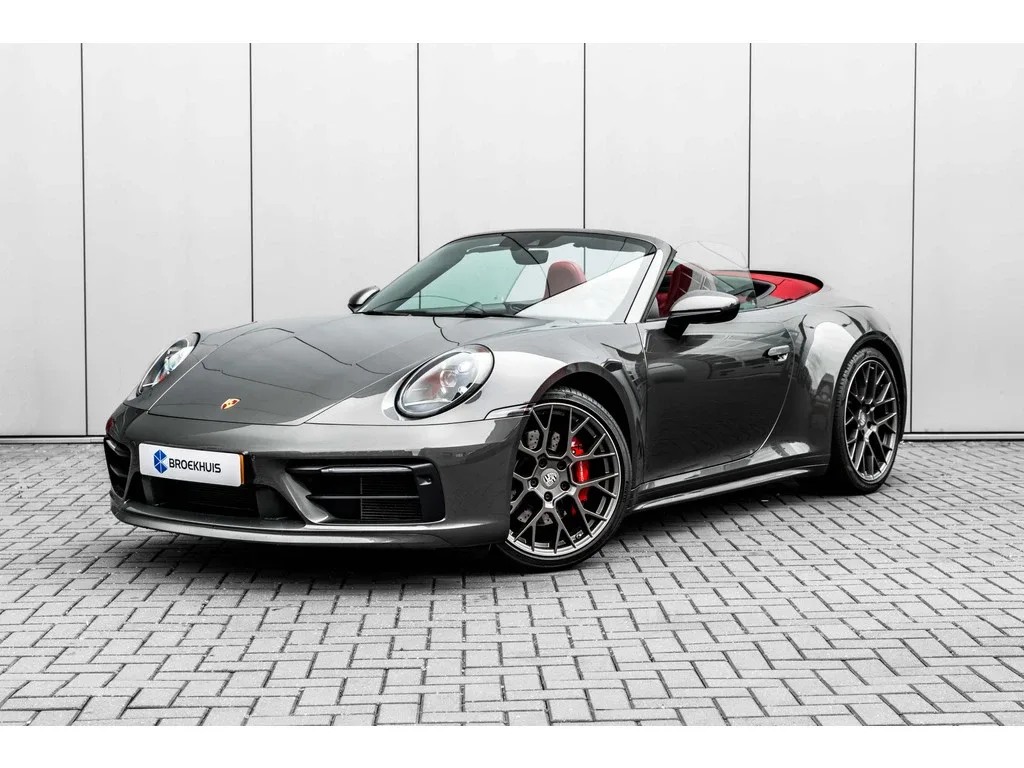 Porsche 911 (2019) — foto 1