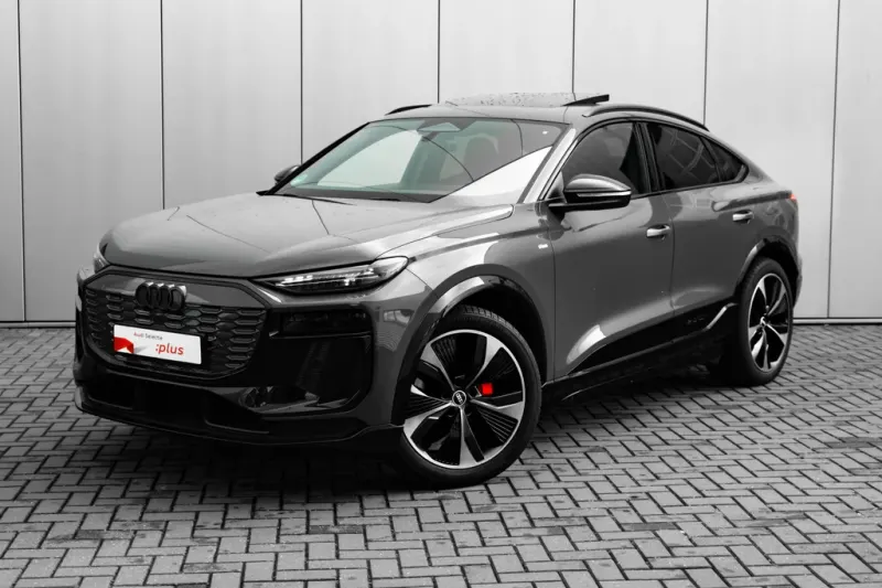 Audi Q6 (2025)