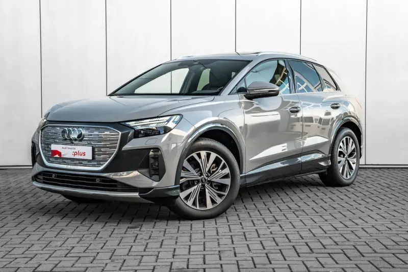 Audi Q4 e-tron (2024)