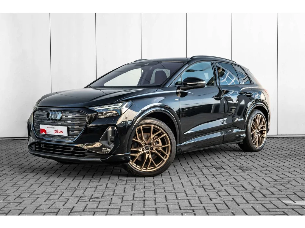 Audi Q4 e-tron (2024) — foto 1