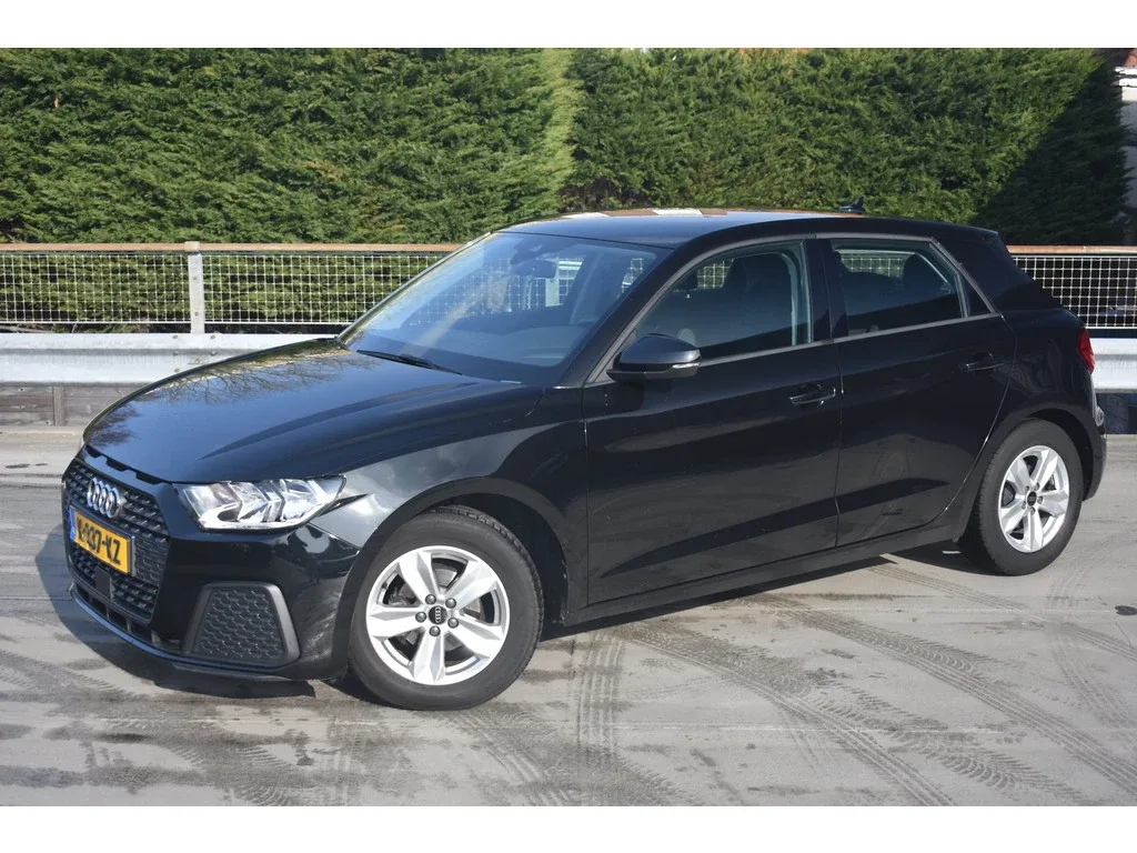 Audi A1 (2021) — foto 1