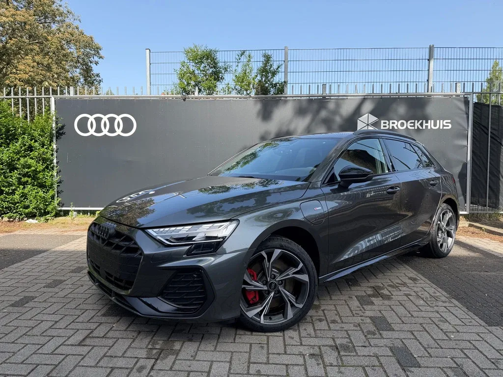 Audi A3 (2025) — foto 1