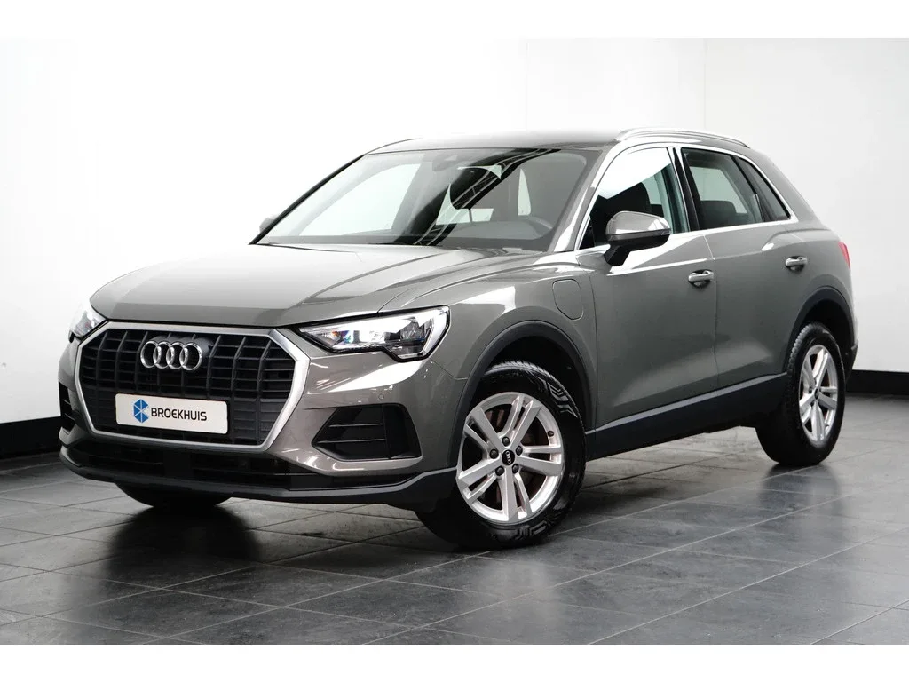 Audi Q3 (2022) — foto 1