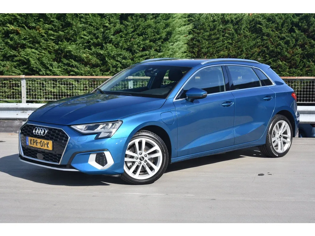 Audi A3 (2021) — foto 1