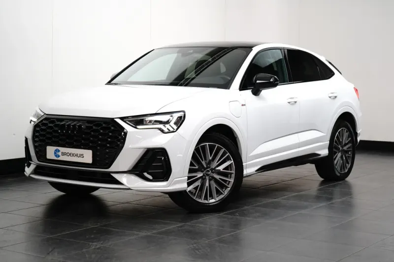 Audi Q3 (2023)