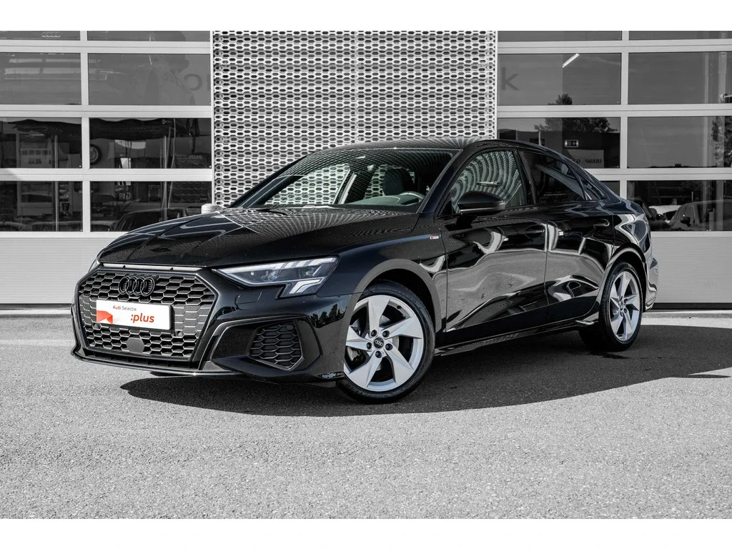 Audi A3 (2022) — foto 1